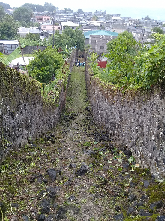 image Patrimoine historique / Nettoyage du Palais Guerezani d'Itsandra-Mdjini